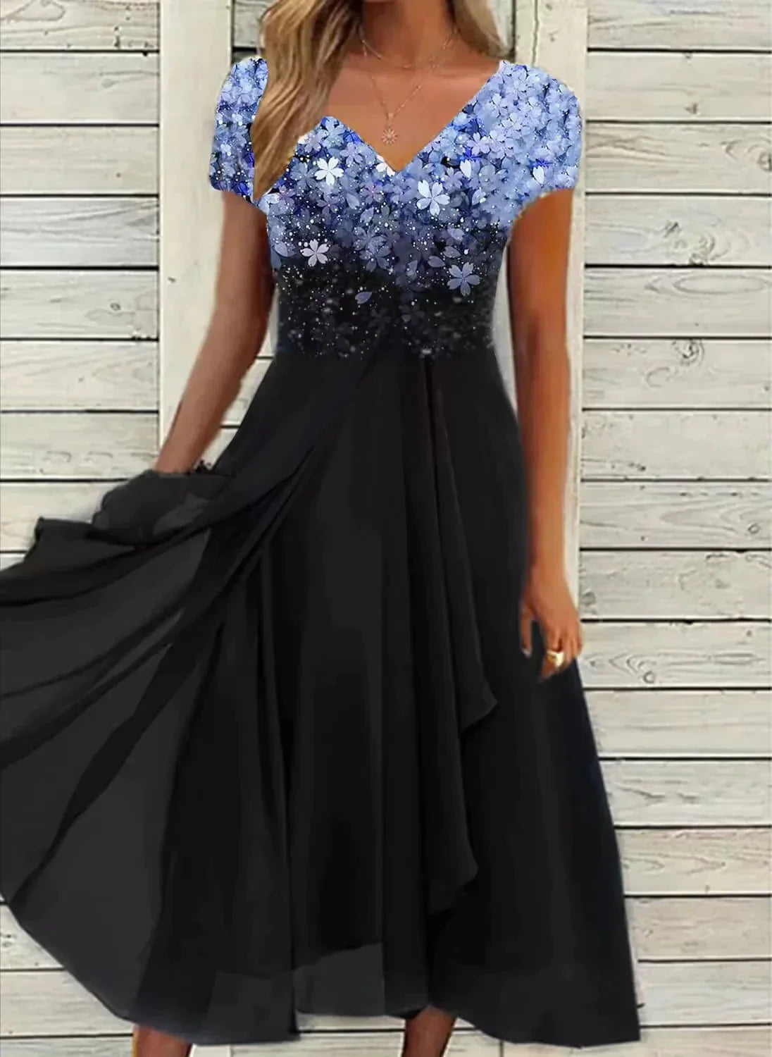 Womens Two-Tone Fitted Evening Dress with Stretch