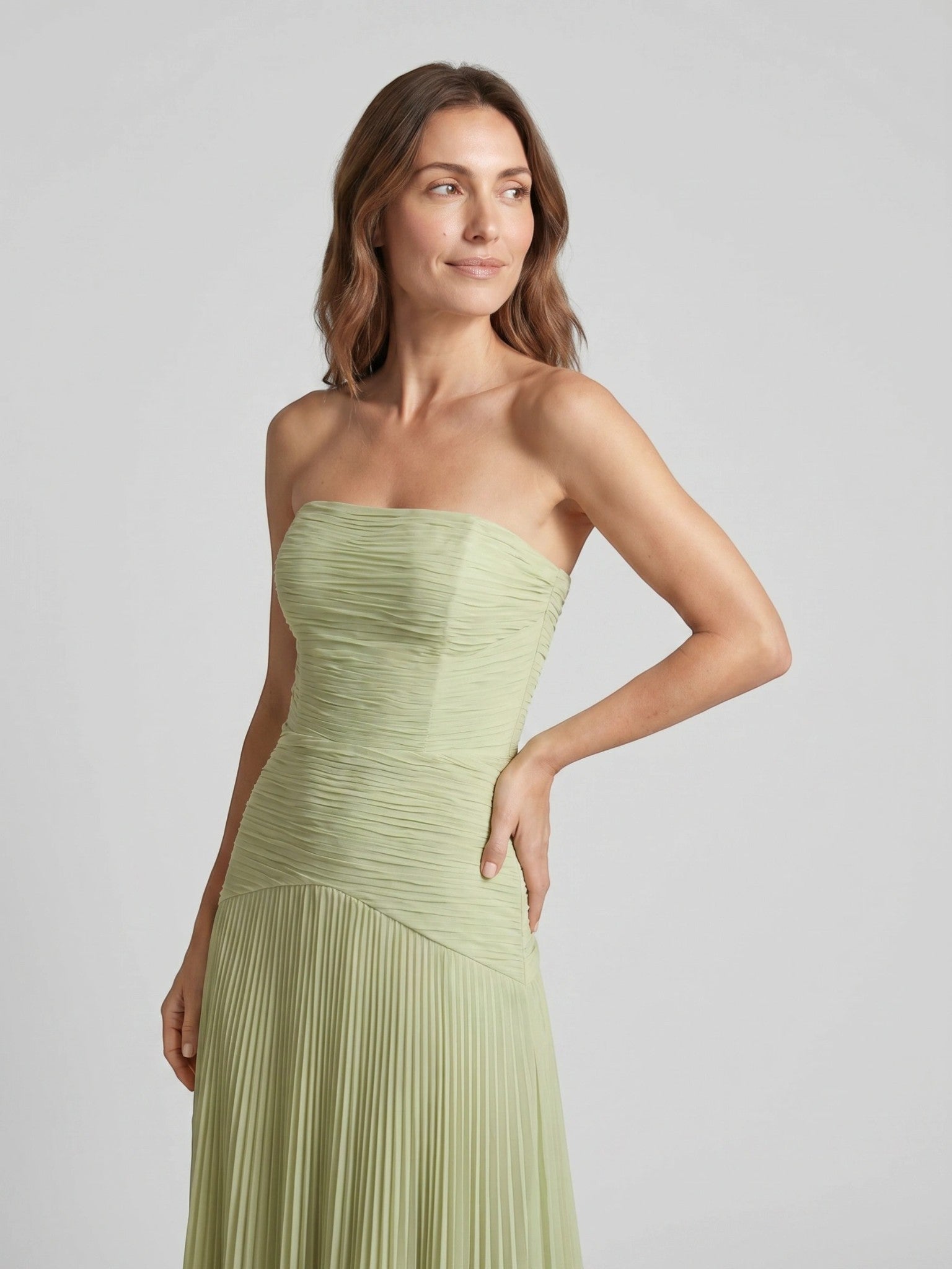 Women's Soft Pleated Maxi Dress | Elegant Flowing Green Summer Gown